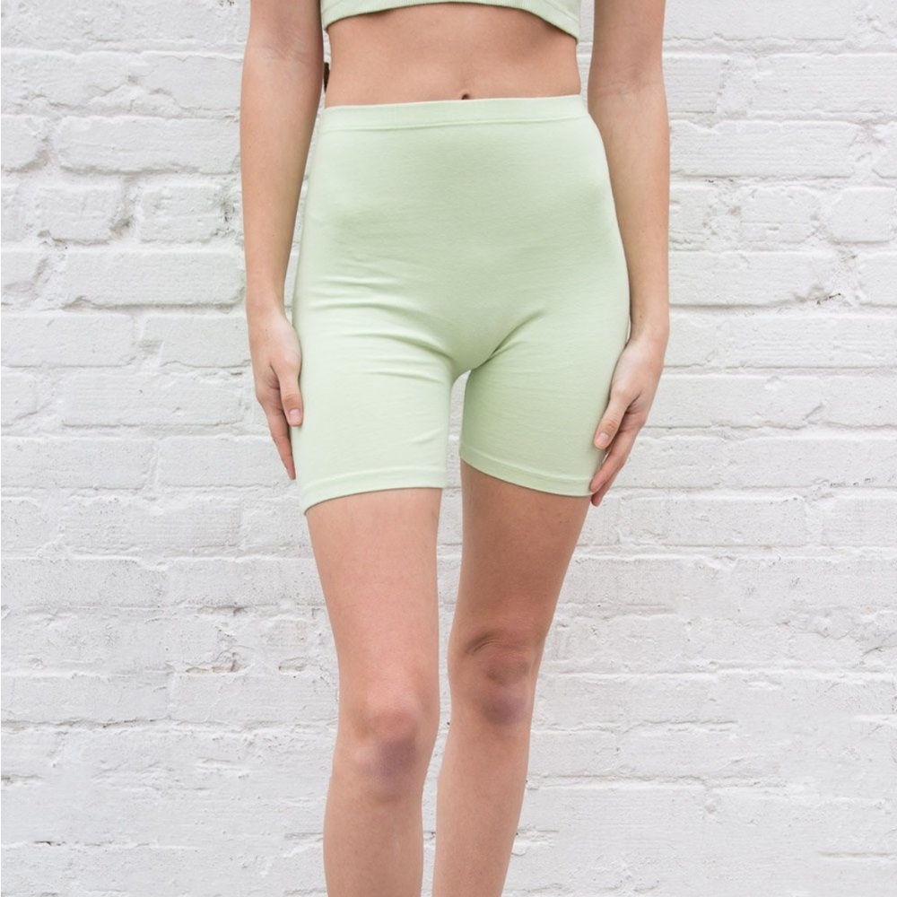 Brandy Melville Griffin shorts